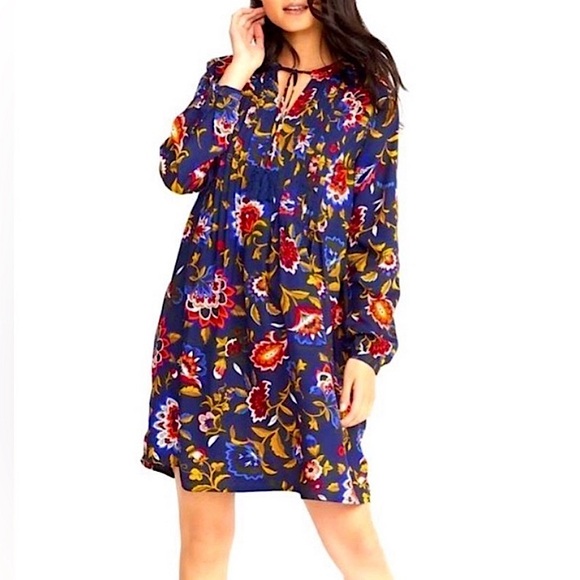 FLORAL BEAUTY! | Medium | Blue - Picture 1 of 16